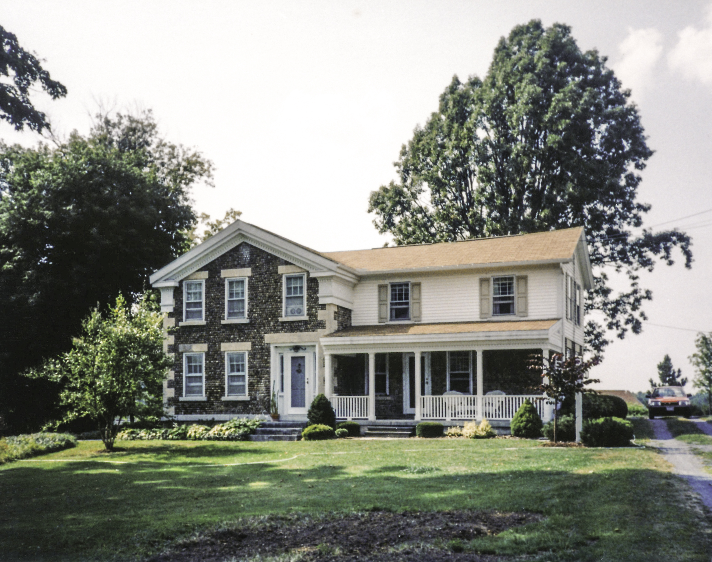 Cam-1 William T McCracken House 1